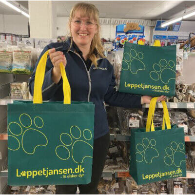Christine-med-loppetjansen-genbrugelige-net_default.jpg